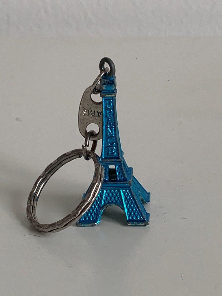 mini tour Eiffel –